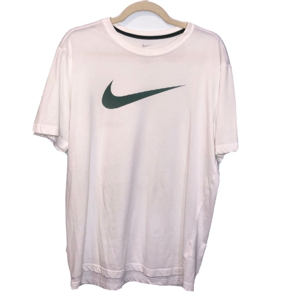 Nike Dri-Fit Short Sleeve Tee Shirt Size Large - Picture 1 of 4